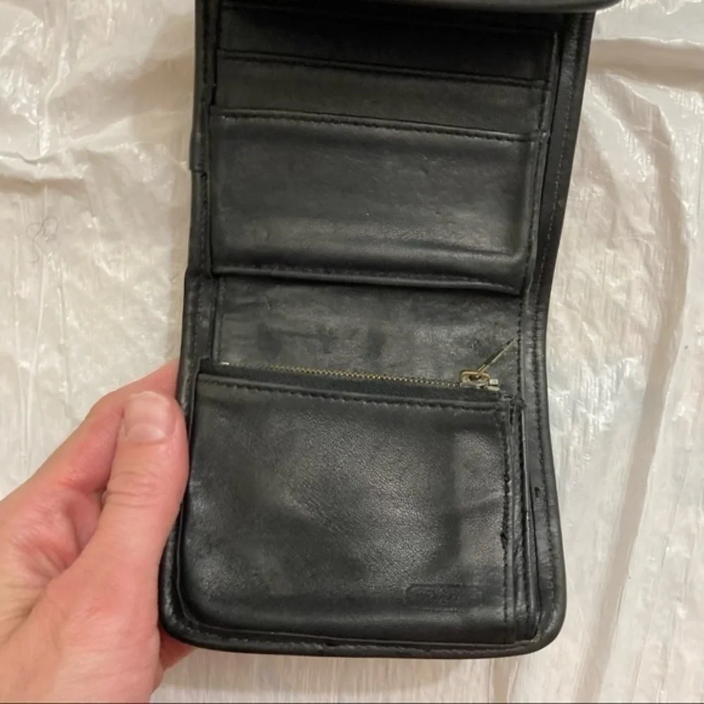 Coach vintage mini leather coin wallet